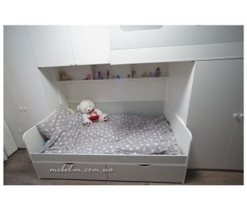 Детская комната двухъярусная кровать