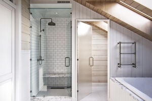 Ванная комната дизайн проекта под мансардой